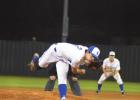 Bulldawgs defeat Waco 3-2 at home Tuesday
