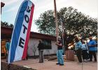 Winning primaries, Abbott and O’Rourke offer a preview of their march to November